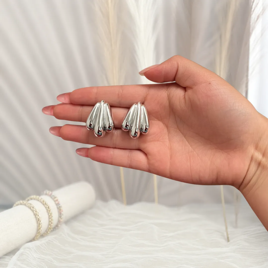 Aretes Trimax Plateado — YNDRA